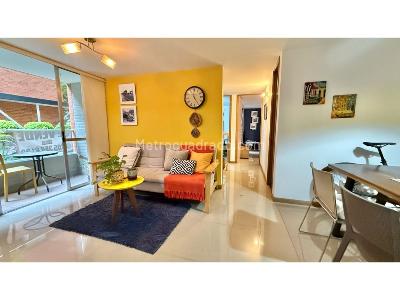 Apartamento de 3 alcobas en venta en Niquia, Bello, 70 m² · foto 2 de 20
