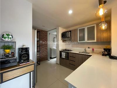 Apartamento de 3 alcobas en venta en Ciudad Del Rio, Medellín, 121 m² · foto 12 de 20