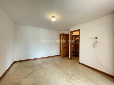 Apartamento en venta en Laureles, Medellín · foto 10 de 12