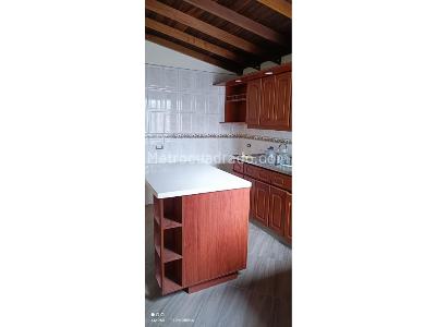 Apartamento de 4 alcobas en venta en Campo Valdes, Medellín, 97 m² · foto 3 de 12