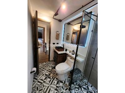 Apartamento de 2 alcobas en venta en El Poblado, Medellín, 72 m² · foto 12 de 16