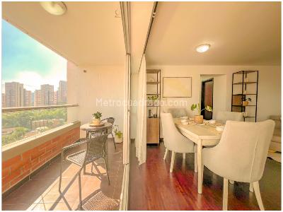 Apartamento de 3 alcobas en venta en Loma Linda, Sabaneta, 93 m² · foto 4 de 11
