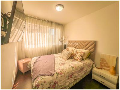 Apartamento de 3 alcobas en venta en Loma Linda, Sabaneta, 93 m² · foto 8 de 11