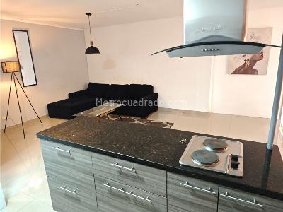 Apartamento en venta en El Poblado, Medellín · foto 3 de 13