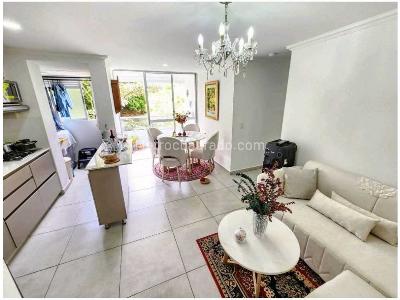 Apartamento de 3 alcobas en venta en Las Lomitas, Sabaneta, 69 m² · foto 3 de 19