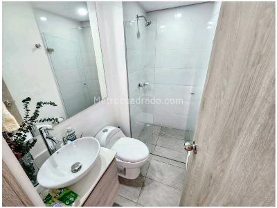 Apartamento de 3 alcobas en venta en Las Lomitas, Sabaneta, 69 m² · foto 8 de 19