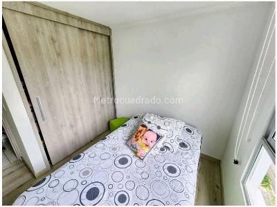 Apartamento de 3 alcobas en venta en Las Lomitas, Sabaneta, 69 m² · foto 10 de 19