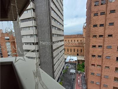 Apartamento en venta en Centro La Candelaria, Medellín · foto 14 de 20