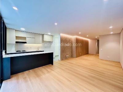 Apartamento de 3 alcobas en venta en Conquistadores, Medellín, 110 m² · foto 2 de 17