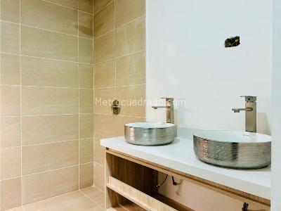 Apartamento de 3 alcobas en venta en Conquistadores, Medellín, 110 m² · foto 13 de 17