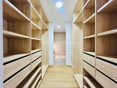 Apartamento de 3 alcobas en venta en Conquistadores, Medellín, 110 m² · foto 14 de 17