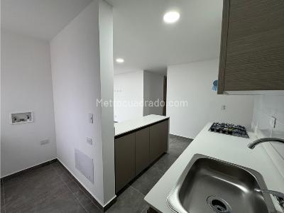 Apartamento de 3 alcobas en venta en Las Lomitas, Sabaneta, 84 m² · foto 10 de 20