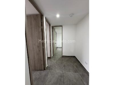 Apartamento de 3 alcobas en venta en Las Lomitas, Sabaneta, 84 m² · foto 15 de 20
