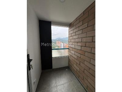 Apartamento de 3 alcobas en venta en Las Lomitas, Sabaneta, 84 m² · foto 20 de 20