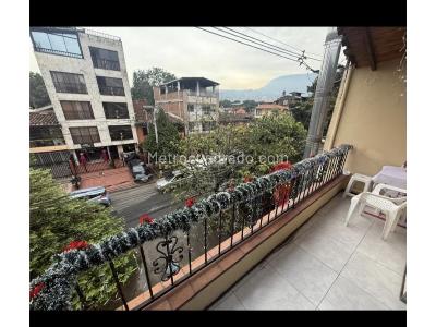 Casa de 3 alcobas en venta en Guayabal, Medellín, 115 m² · foto 5 de 16