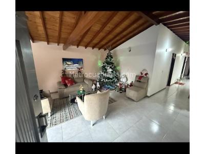 Casa de 3 alcobas en venta en Guayabal, Medellín, 115 m² · foto 12 de 16