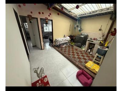 Casa de 3 alcobas en venta en Guayabal, Medellín, 115 m² · foto 13 de 16