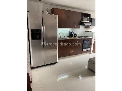 Apartamento de 3 alcobas en venta en Las Antillas, Envigado, 70 m² · foto 2 de 13