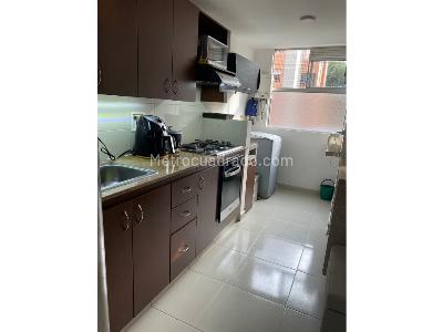 Apartamento de 3 alcobas en venta en Las Antillas, Envigado, 70 m² · foto 3 de 13