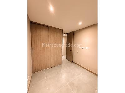 Apartamento de 3 alcobas en venta en Ditaires, Itagüí, 82 m² · foto 12 de 20