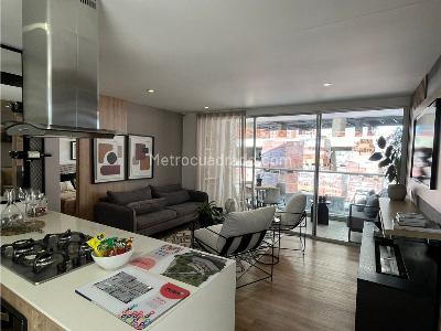Apartamento de 2 alcobas en venta en Rionegro, Rionegro, 74 m² · foto 2 de 14