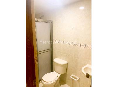 Casa en venta en Asturias, Itagüí · foto 6 de 14