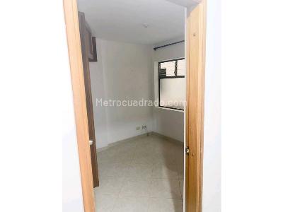 Casa en venta en Asturias, Itagüí · foto 11 de 14