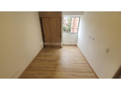 Apartamento en venta en Las Acacias, Itagüí · foto 2 de 13