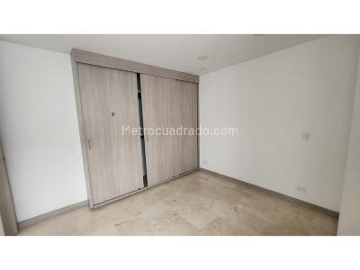 Apartamento de 3 alcobas en venta en Laureles, Medellín, 110 m² · foto 17 de 20