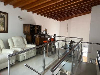 Apartamento en venta en Belen Malibu, Medellín · foto 3 de 10