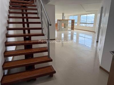 Apartamento de 4 alcobas en venta en Avesmaria, Sabaneta, 269 m² · foto 3 de 20