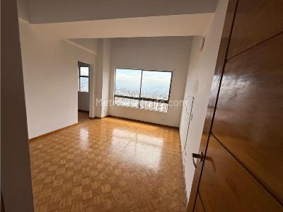 Apartamento de 4 alcobas en venta en Avesmaria, Sabaneta, 269 m² · foto 9 de 20