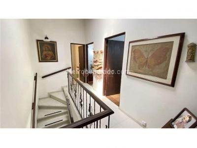Casa de 5 alcobas en venta en Belen, Medellín, 240 m² · foto 4 de 20