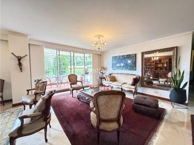 Apartamento de 4 alcobas en venta en El Poblado, Medellín, 265 m² · foto 3 de 20
