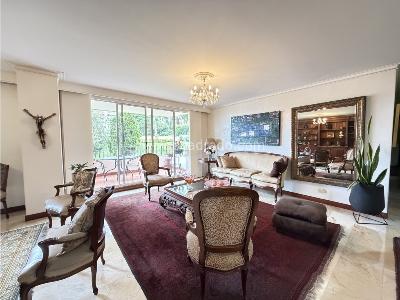 Apartamento de 4 alcobas en venta en El Poblado, Medellín, 265 m² · foto 4 de 20