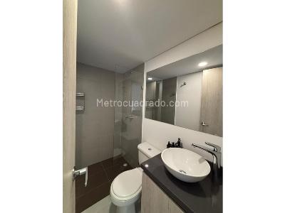 Apartamento en venta en Fatima, Itagüí · foto 2 de 15