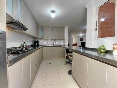 Casa de 4 alcobas en venta en El Poblado, Medellín, 220 m² · foto 4 de 20