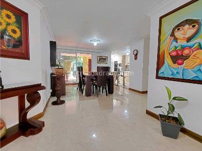 Casa de 4 alcobas en venta en El Poblado, Medellín, 220 m² · foto 5 de 20