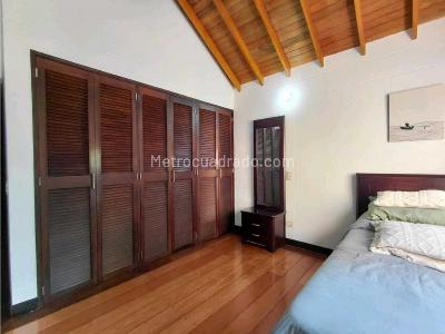 Casa de 4 alcobas en venta en El Poblado, Medellín, 220 m² · foto 7 de 20