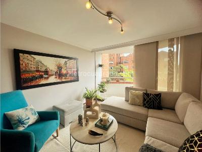 Apartamento en venta en Los Balsos, Medellín · foto 4 de 14