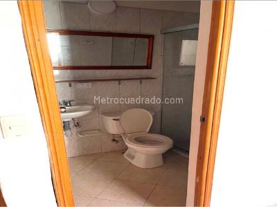Apartamento de 3 alcobas en venta en San Pablo, Itagüí, 60 m² · foto 8 de 9