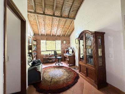 Casa de 3 alcobas en venta en Las Lomitas, Sabaneta, 276 m² · foto 17 de 20