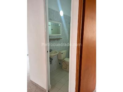 Apartamento de 3 alcobas en venta en San Pablo, Itagüí, 60 m² · foto 11 de 14