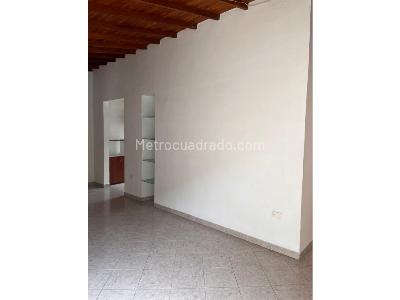 Apartamento de 3 alcobas en venta en San Pablo, Itagüí, 60 m² · foto 2 de 14