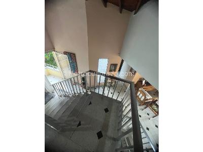 Casa de 5 alcobas en venta en Simon Bolivar, Medellín, 265 m² · foto 6 de 20