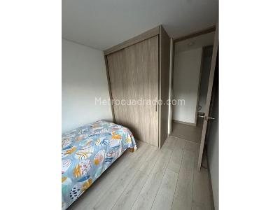 Apartamento de 3 alcobas en venta en Maria Auxiliadora, Sabaneta, 55 m² · foto 10 de 12