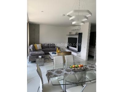 Apartamento de 1 alcoba en venta en El Poblado, Medellín, 84 m² · foto 6 de 20
