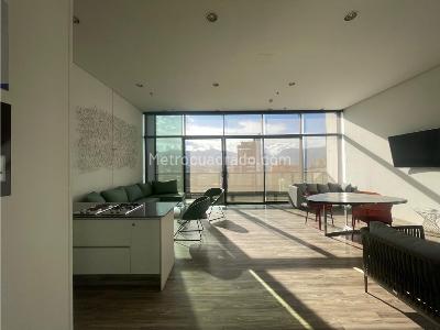 Apartamento de 1 alcoba en venta en El Poblado, Medellín, 84 m² · foto 18 de 20