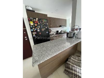 Apartamento de 3 alcobas en venta en Avesmaria, Sabaneta, 82 m² · foto 3 de 15