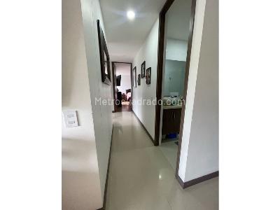 Apartamento de 3 alcobas en venta en Avesmaria, Sabaneta, 82 m² · foto 10 de 15